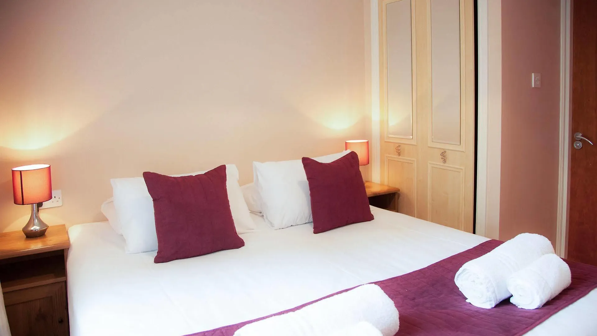 Royal Mile Accommodation EDI Egyesült Királyság